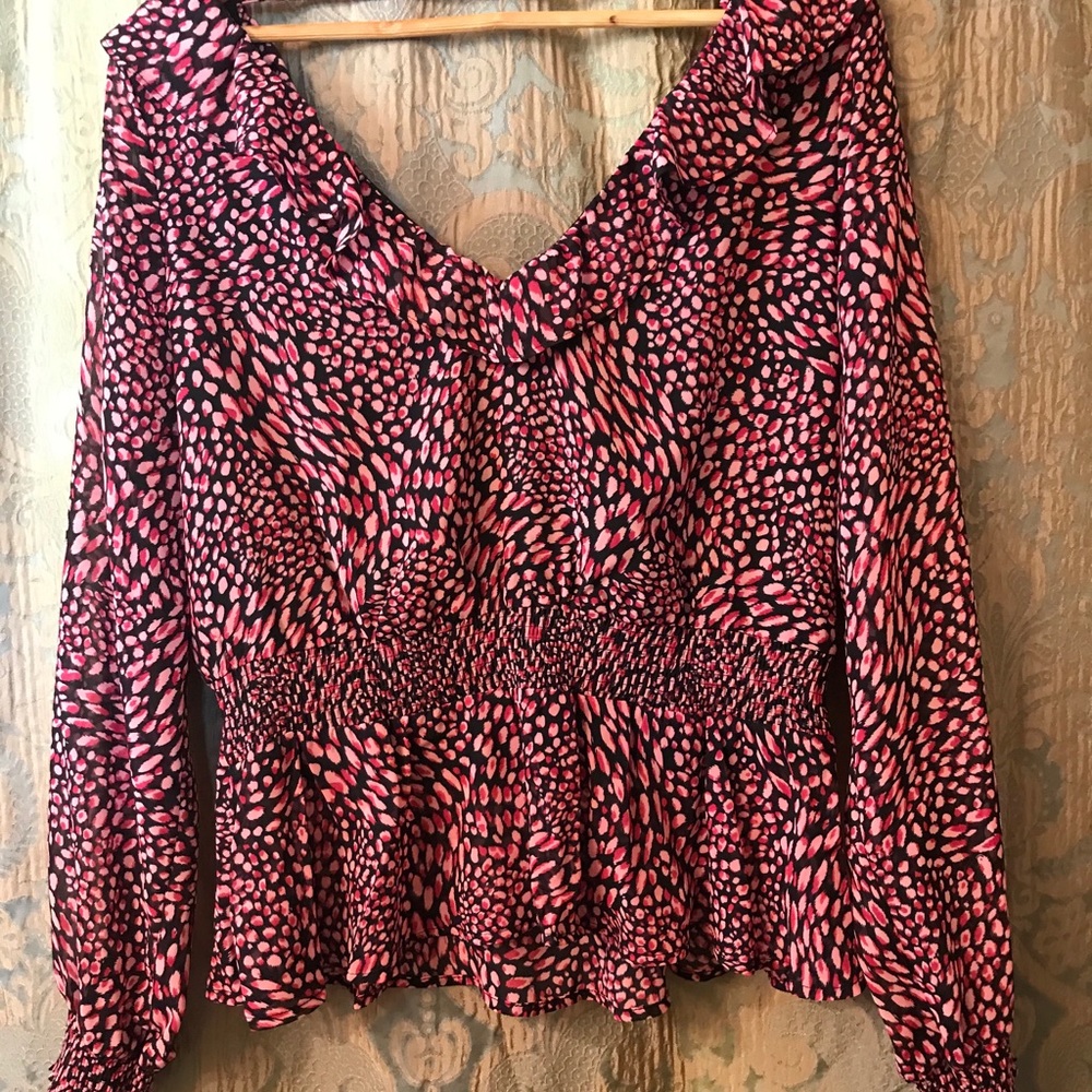 Great long sleeve flowy shirt  Bar III  size M